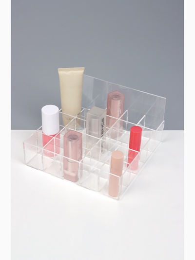 Подставка под помаду на 25 шт., 15×15,5×8 см, оргстекло 2 мм, В ЗАЩИТНОЙ ПЛЁНКЕ