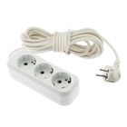 Удлинитель TUNDRA, 3 розетки, 5 м, 16 А, 3500 Вт, ШВВП 3х0.5 мм2, с заземлением, белый - Фото 1