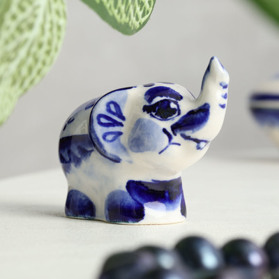 Фигурка фарфор гжель «Слоник»