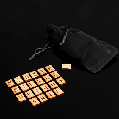 Руны для гадания «Скандинавские», 25 шт., натуральный дуб, мешочек, 16+