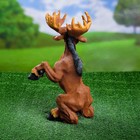 Садовая фигура "Лось с тележкой" из полистоуна Хорошие сувениры, 37см, средняя, коричневая - фото 24348869