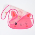 Нагрудник Крошка Я с карманом для девочки, непромокаемый, на липучке - Фото 2