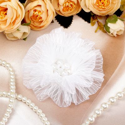 Бант для волос на резинке «Школьница», полосатик цветок, d=9 см, белый