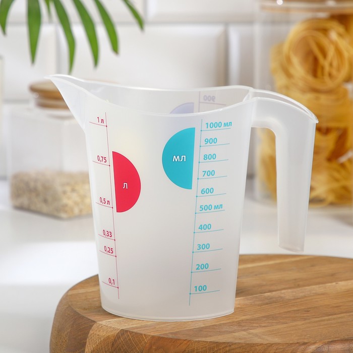 Liquid Measuring Cup : Target