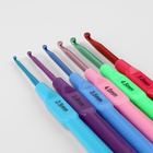 Набор крючков для вязания, с пластиковой ручкой, d=2.5-5 мм, 14 см, 6 шт., разноцветный - Фото 4