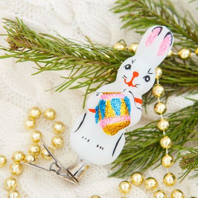 Ёлочная игрушка «Зайчик с барабаном» h=9.6 см