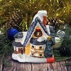 Сувенир керамика подсвечник "Новогодний домик с серой крышей" 11х9,5х5,8 см - Фото 1