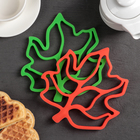 Подставка под горячее 16х17 см "Кленовый лист" - Фото 3