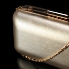 Клатч женский, отдел на рамке, длинная цепь, цвет золотой - Фото 4