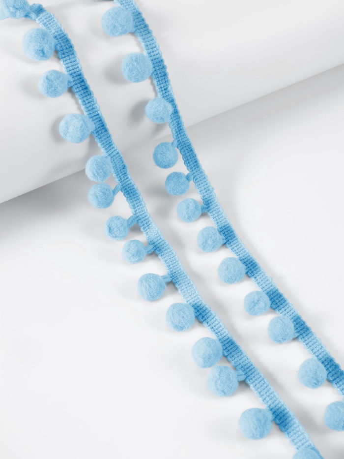 Тесьма декоративная с помпонами, 25 ± 5 мм, 9.1 ± 0.5 м, цвет голубой - Фото 1