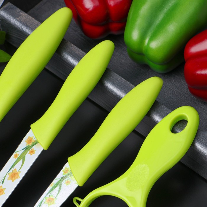 Набор кухонных принадлежностей Доляна, 4 предмета: 3 ножа с антиналипающим покрытием, лезвие 8,5 см, 12 см, 20 см, овощечистка, цвет зелёный - фото 1906866432
