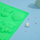 Форма для украшений 3D Доляна «Ёлочные игрушки», силикон, 30×30 см, 12 ячеек, цвет синий - Фото 5