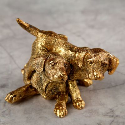 Сувенир полистоун "Два щеночка играют" золото 5,6х8,5х7 см