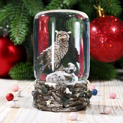 Сувенир полистоун водяной "Полярная сова" 8,5х5,5х5,5 см