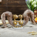 Сувенир полистоун "Влюблённые бельчата с пушистыми хвостиками" 14х13х4,5 см - Фото 2