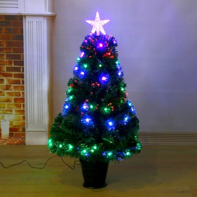 Искусственная ёлка с гирляндой Led «Зимнее волшебство. Звёздочка», 90 см, d нижнего яруса 50 см, 80 ПВХ веток отгибаются