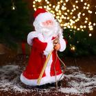 Дед Мороз "В красной шубе, с посохом" 27 см - фото 3803930