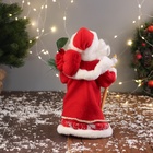 Дед Мороз под ёлку «Зимнее волшебство. Новогодняя игрушка с посохом», 27 см - Фото 3