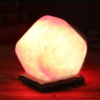 Соляной светильник USB "Радуга КУБИК", 8 х 8 см, цельный кристалл - Фото 1