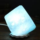 Соляной светильник "Кубик Зарик", малый, цвет синий, 10 х 10 см, цельный кристалл - Фото 2