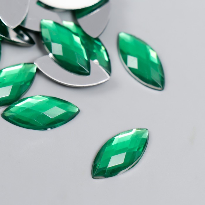 Декор для творчества пластик "Стразы листок. Ярко-зелёный" (набор 20 шт) 1,8х0,9 см - Фото 1