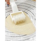 Валик для нарезки теста Доляна «Сетка», 17.5×9.5×4.5 см, белый - Фото 5