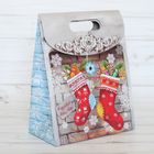 Пакет подарочный «Праздник к нам приходит!», 12 × 16 × 6 см - Фото 1