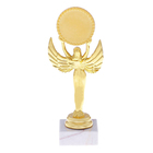 Ника с медалью "Поздравляем" - Фото 3