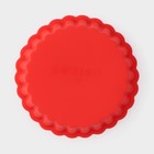 Форма силиконовая для выпечки Доляна «Рифлёный круг», 11×2,5 см, цвет красный - Фото 3