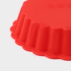 Форма силиконовая для выпечки Доляна «Рифлёный круг», 11×2,5 см, цвет красный - Фото 4
