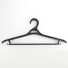 Вешалка-плечики для верхней одежды, размер 52-54, цвет чёрный - Фото 1