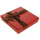 Коробка подарочная для конфет, красный, 18,5 х 18,5 х 4 см - Фото 1