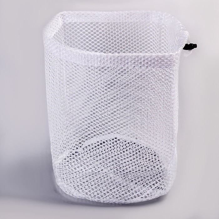 Мешок для стирки белья Доляна, 30×40 см, крупная сетка, цвет белый - фото 1901021263