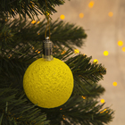 Игрушка световая "Елочный шар" (батарейки в комплекте) 6 см, 1 LED, RGB, ЖЕЛТЫЙ - Фото 2