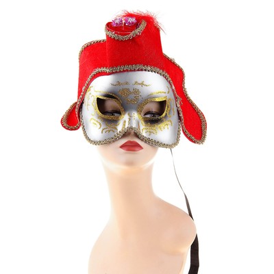 Карнавальная маска с шляпой