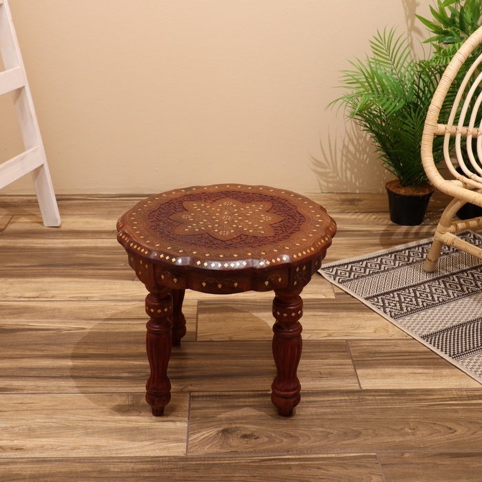 Стол резной «Медуза», 44×44×38 см, дерево