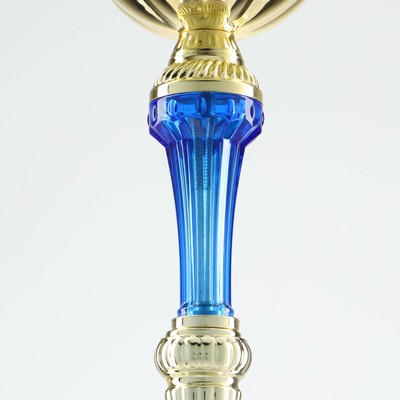Кубок 132A, наградная фигура, золото, подставка камень, 28×10×9 см