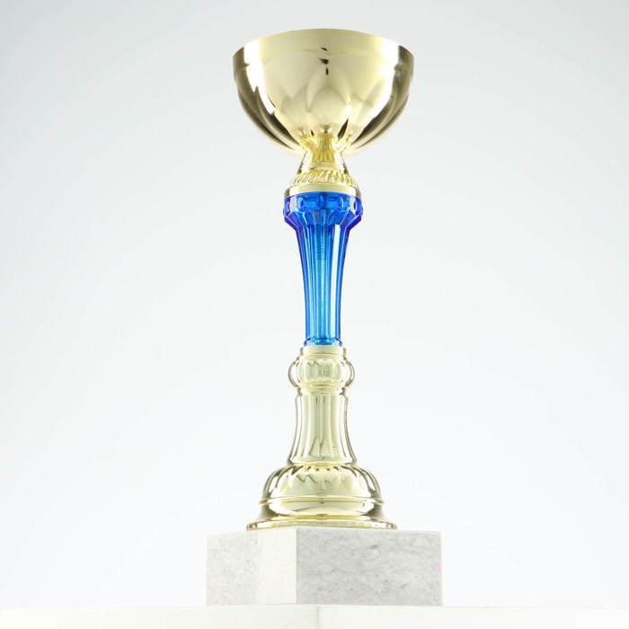 Кубок 132B, наградная фигура, золото, подставка камень, 23 × 7 × 7 см - фото 1890701075