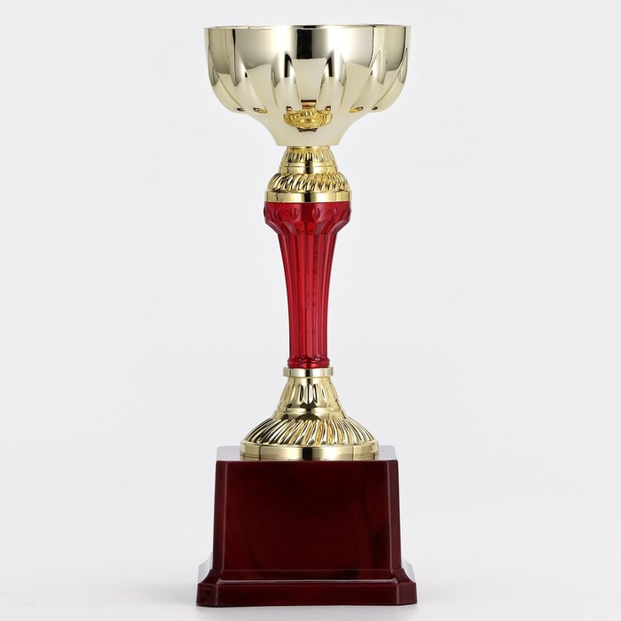 Кубок 133A, наградная фигура, золото, подставка пластик, 25,5 × 9,5 × 9,5 см. - фото 1908330946