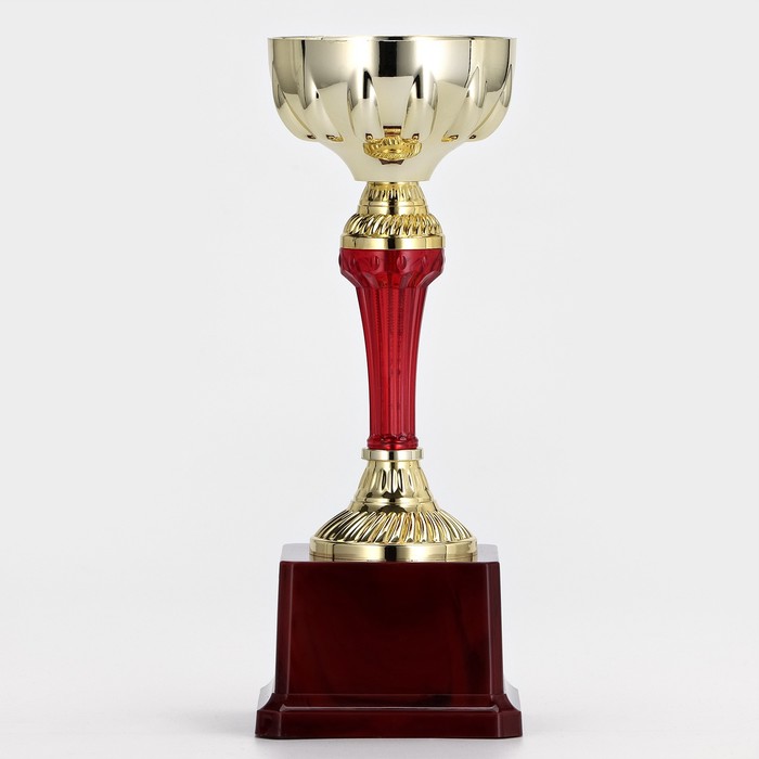 Кубок 133B, наградная фигура, золото, подставка пластик, 22 × 8,3 × 8,3 см. - фото 1908330953