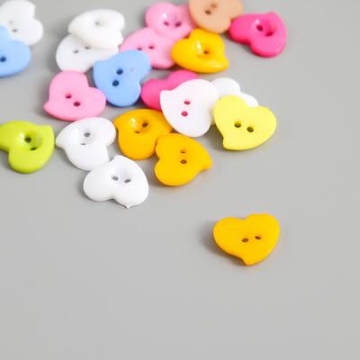 Декоративные пуговицы набор 20 шт. «Арт Узор. Изогнутое сердце», пластик, 1.5×1.5 см, МИКС