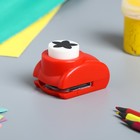 Дырокол фигурный "Цветок" d=2,5 см 5х5х4 см МИКС - Фото 1