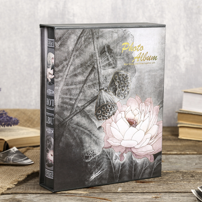 Фотоальбом на 200 фото 10х15 см "Цветок лотоса" в коробке МИКС 26х20,5х5,5 см