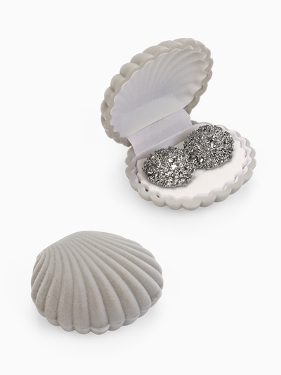 Футляр под кольцо, серьги «Ракушка», бархатный, 6×5.5 см, серый