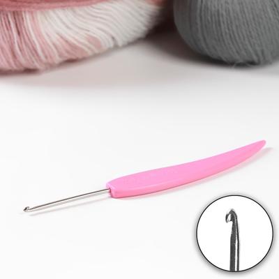Крючок для вязания, d = 2 мм, 14 см, цвет розовый