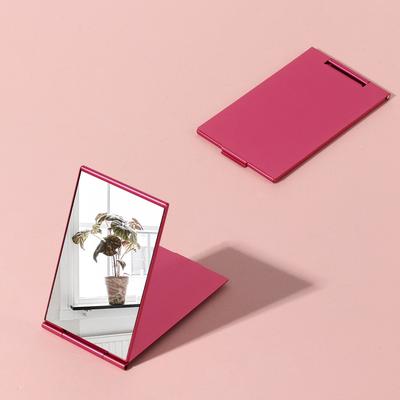 Зеркало складное, 5 × 8,5 см, цвет красный