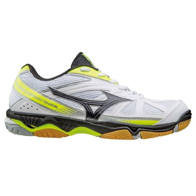 Mizuno wave on sale hurricane 4