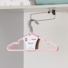 Плечики для одежды детские, размер 30-34, антискользящее покрытие, цвет нежно-розовый - Фото 4