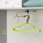 Плечики для одежды детские с антискользящим покрытием, размер 30-34, цвет зелёный - Фото 2