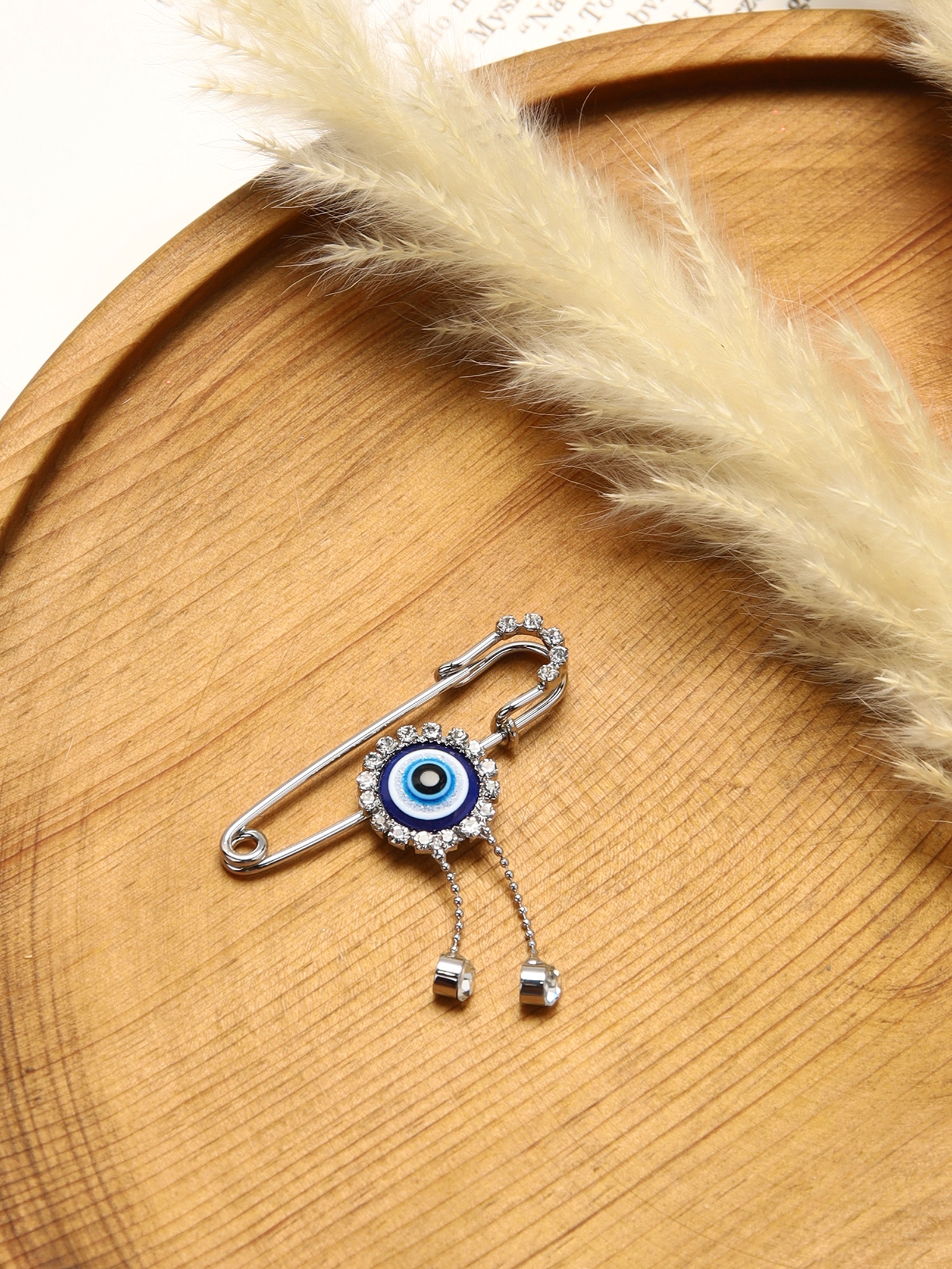 Изображение булавки-оберега